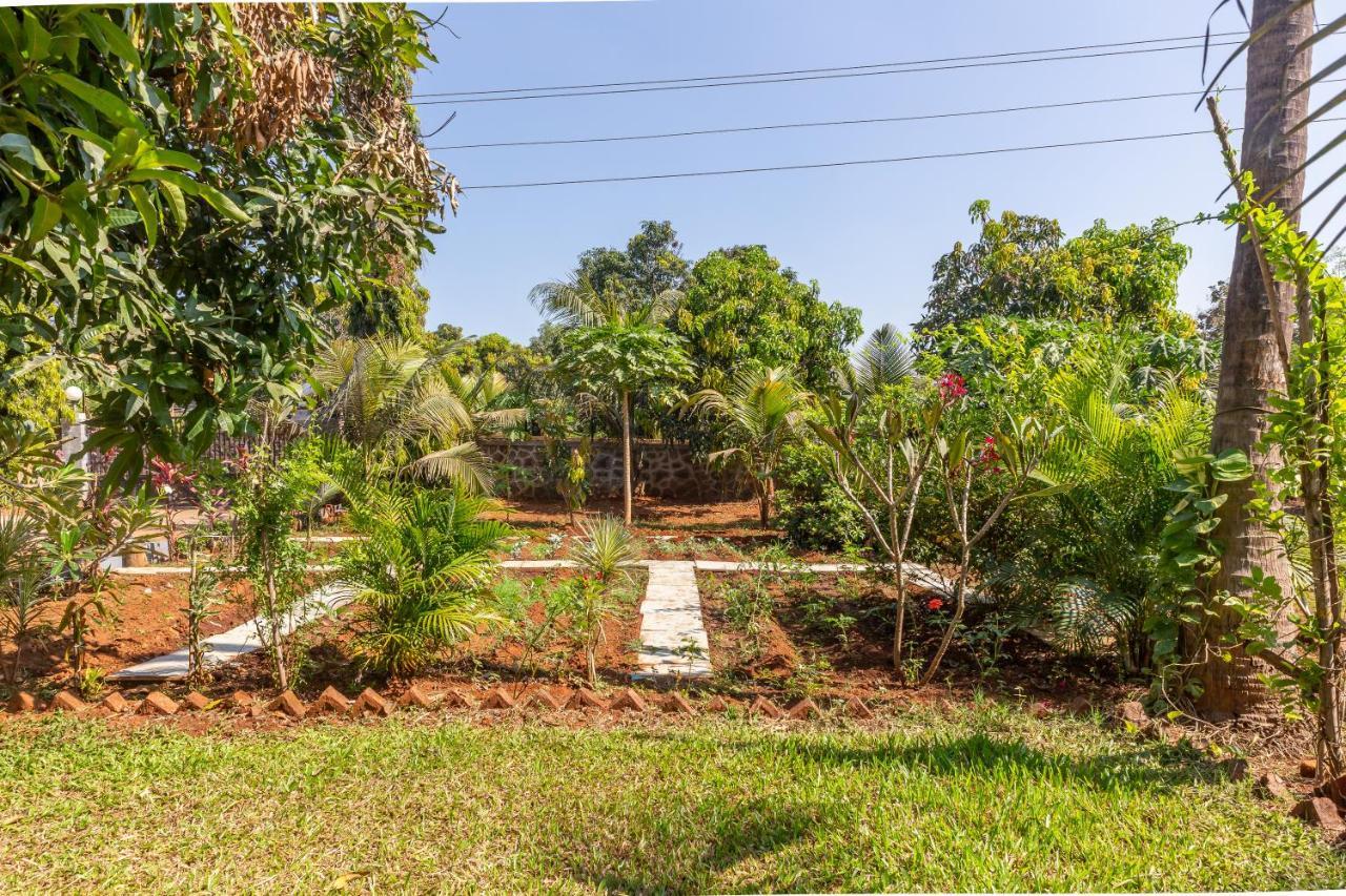 Saffronstays Apricus Farm, Karjat Bagian luar foto