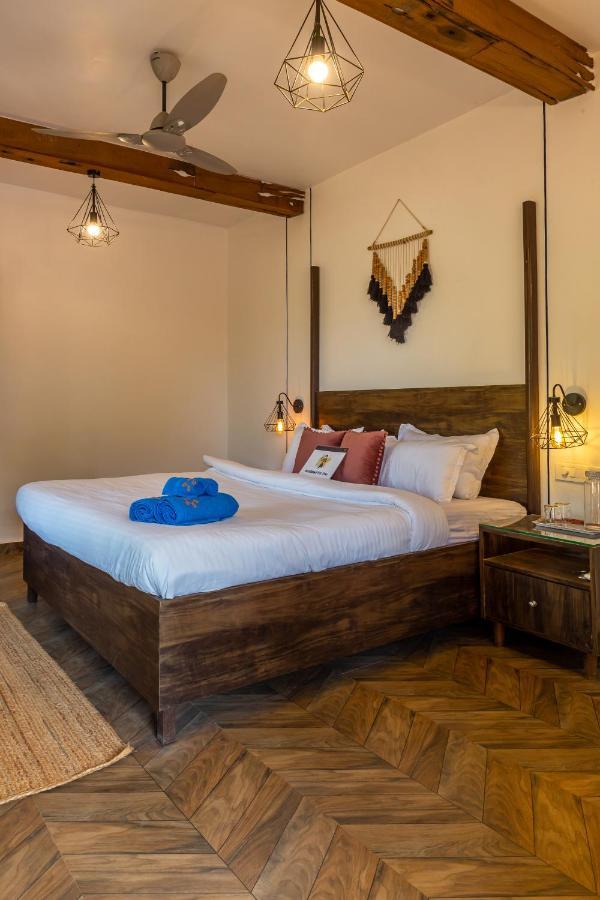 Saffronstays Apricus Farm, Karjat Bagian luar foto