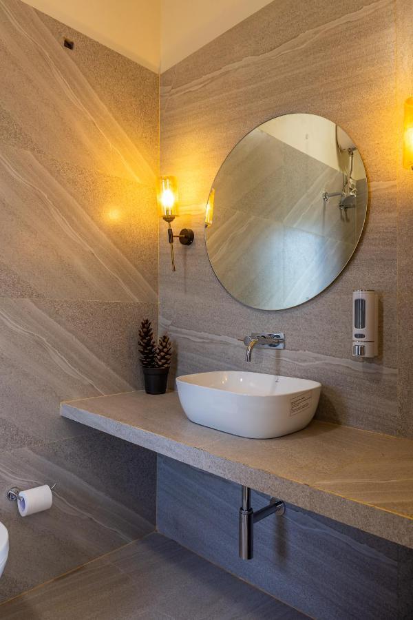 Saffronstays Apricus Farm, Karjat Bagian luar foto